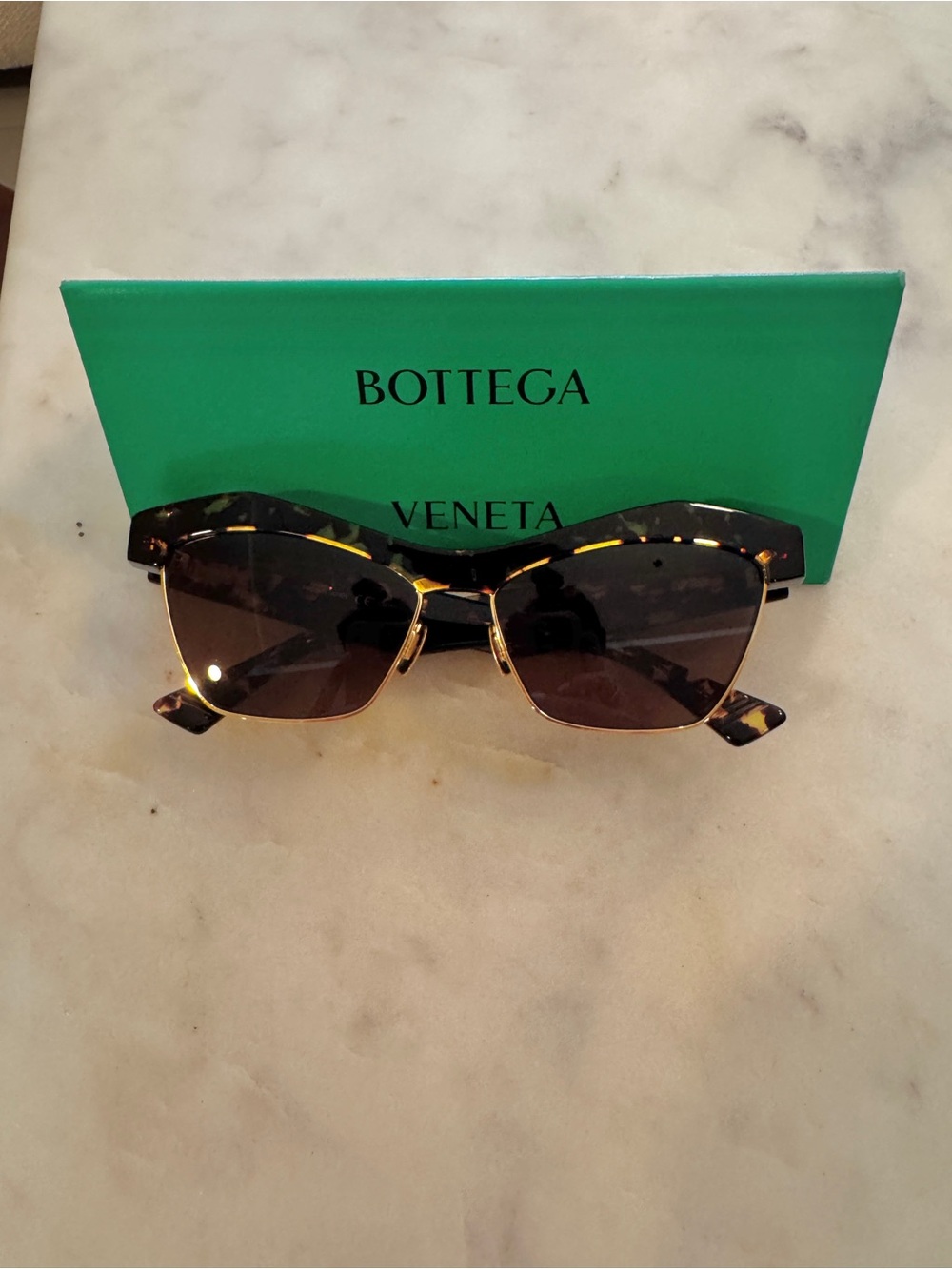 Bottega Veneta Tortoiseshell and Gold Cat-Eye Sunglasses with Brown Lenses